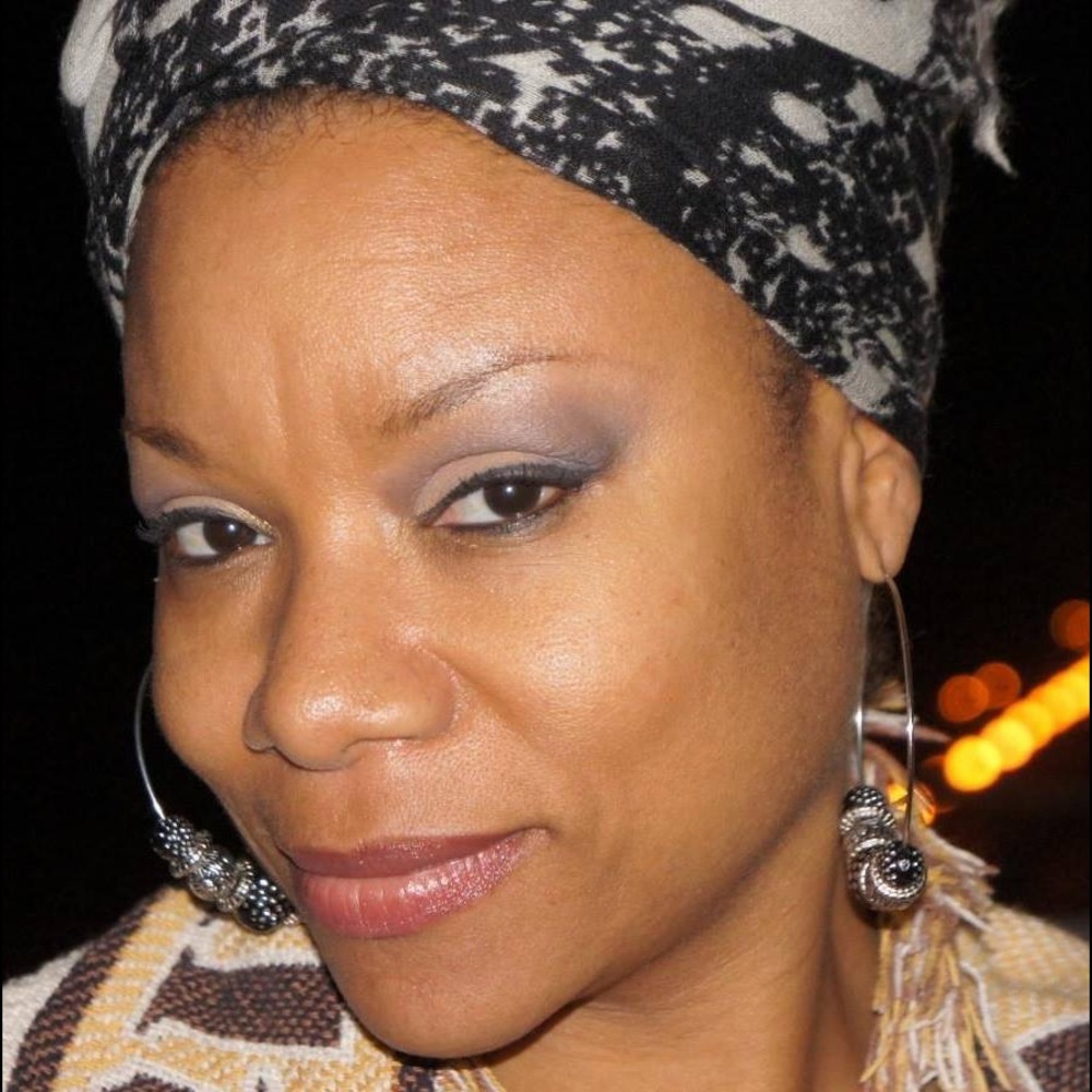Meet your Posher, Lavette